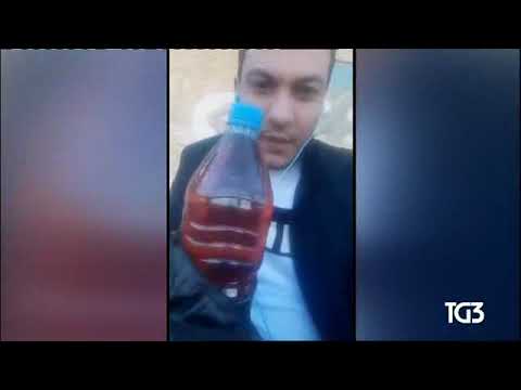 (autoCRAZie) 24 12 2018 Tunisia: suicidio del giornalista Abdel Razzak Zorgui - TG3 28 12 2018