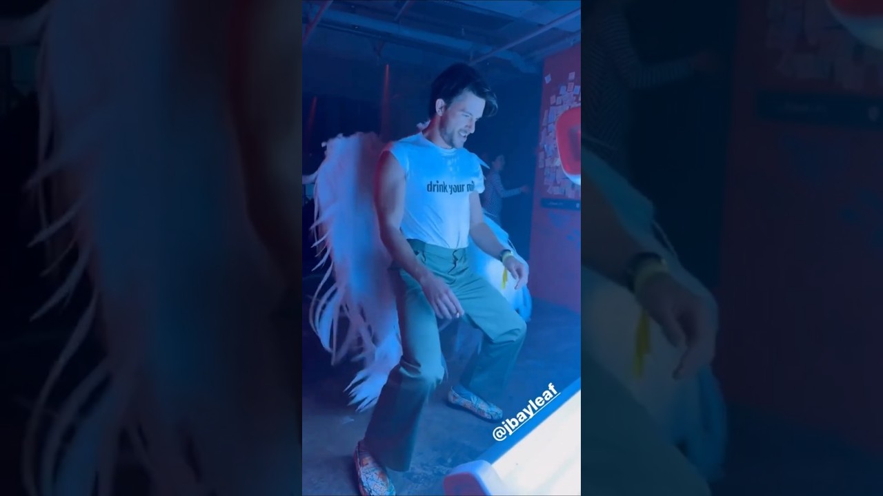 Jonny Bailey Dancing for Free Serotonin πΆ