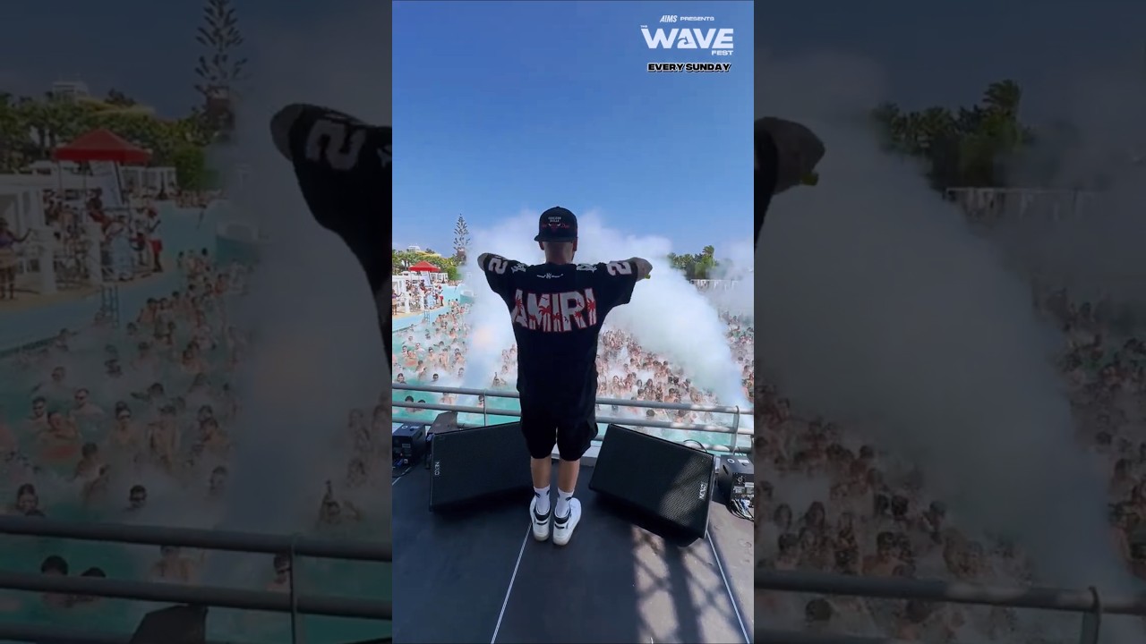 Join The Wave Fest at WaterWorld Every Sunday! 🌊