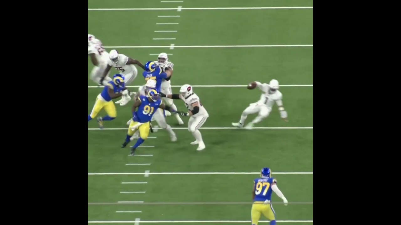 Michael Hoecht's Key Role with the Bills 🏈