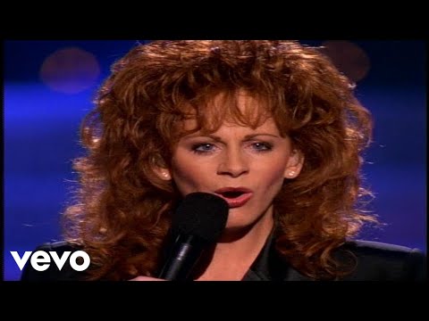 Reba McEntire - Starting Over Again (Official Music Video)