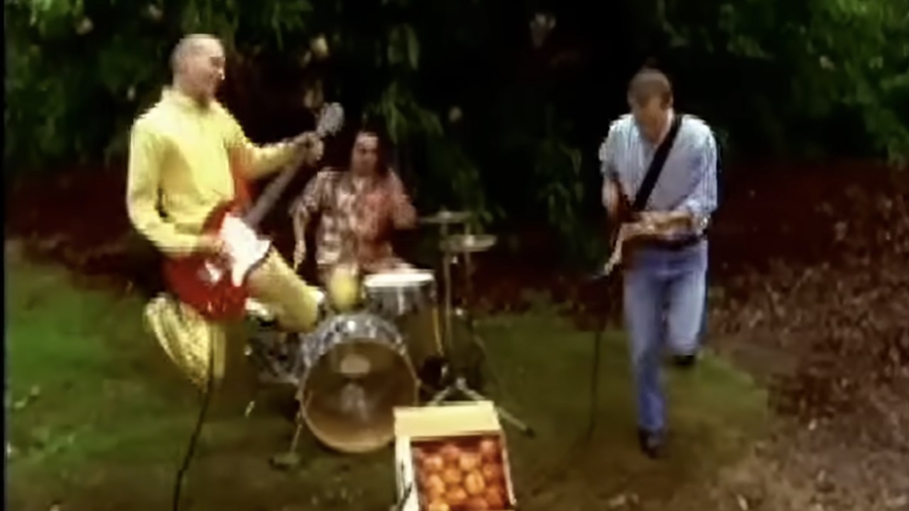 The Presidents of the USA - Peaches (HD Music Video)