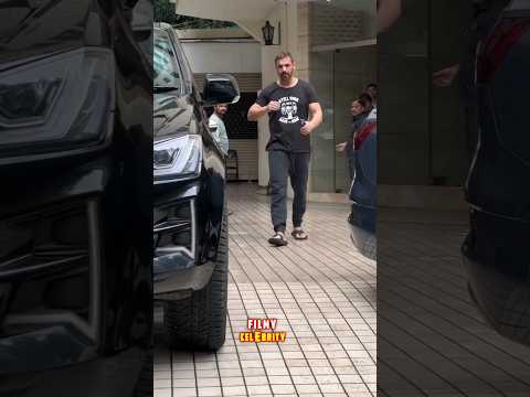 John Abraham stylish look#johnabraham#bollywood#indianactor#actor