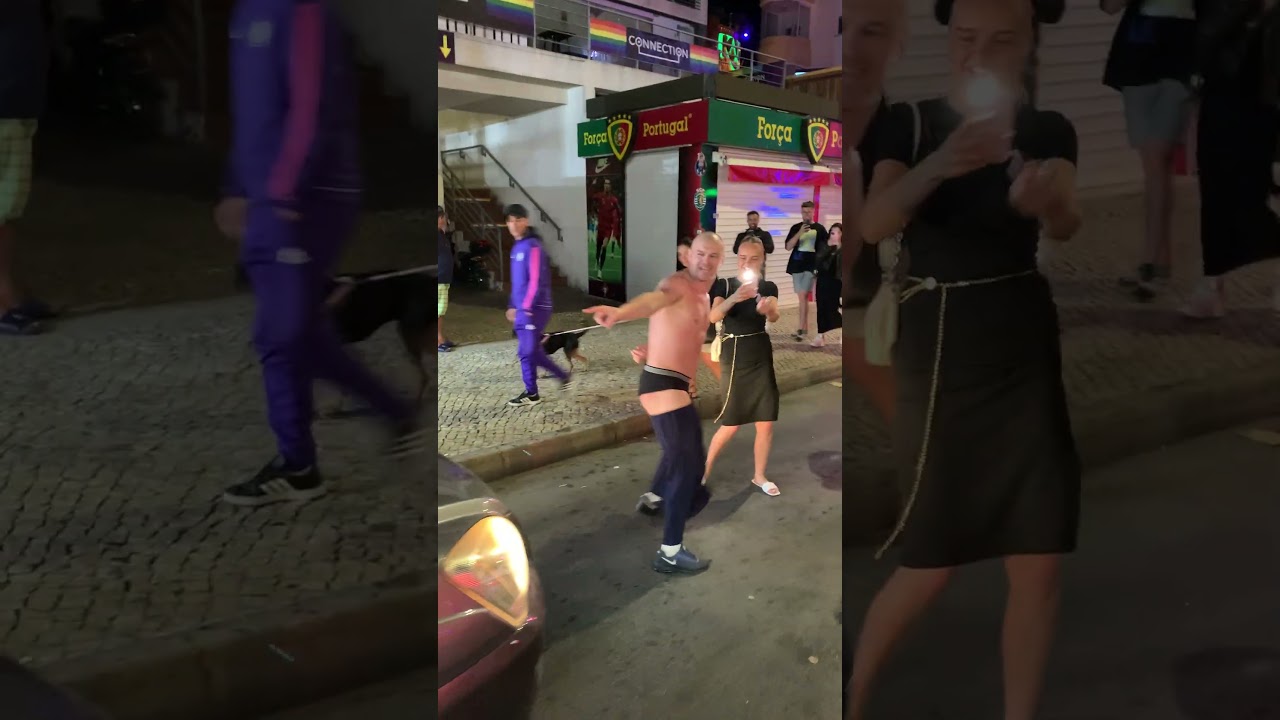 British Tourists Explore the Stunning Beaches of Albufeira, Portugal 🇵🇹