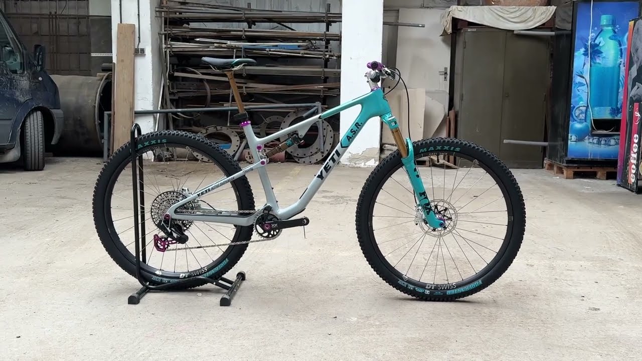YETI A.S.R. 40th Limited Edition Bike 🚴‍♂️