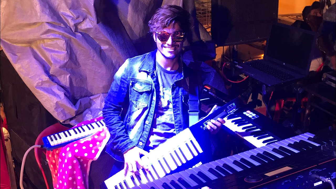 Join the Festive Vibes at Rass Garba Day 7 | Navratri Celebration in Mhatrewadi, Dombivli West 🎶