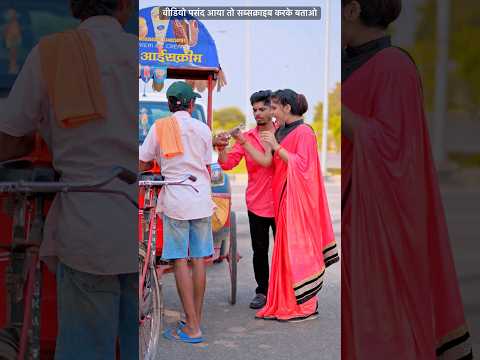 Dil To Pagal Hai Song | Shah Rukh Khan, Madhuri, Karisma, Akshay | Lata Mangeshkar, Udit Narayan