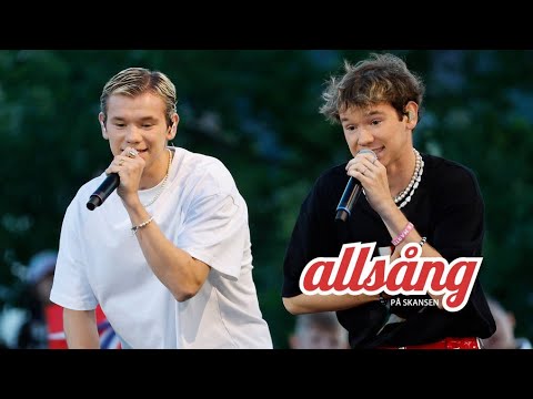 Marcus & Martinus Perform 'Svag' Live at Allsång 2022 🎤