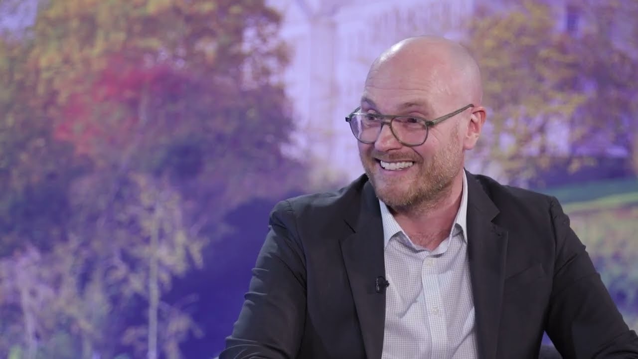 Advance Your Legal Career with Postgraduate Law at Nottingham 🎓