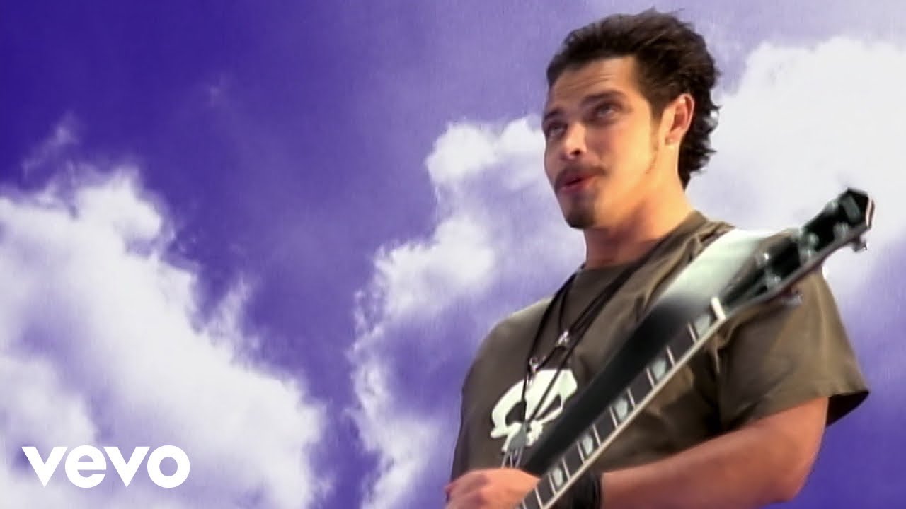 Soundgarden - Black Hole Sun (Music Video)