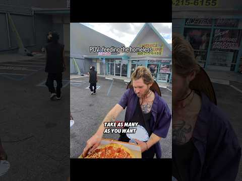 They were so hungry 🥹❤️ #homeless #homelessness #arislovesevery1