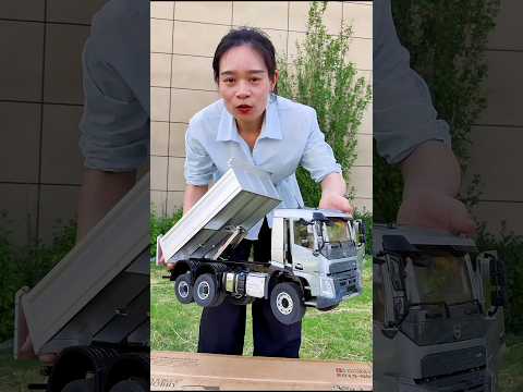 Biggest RC loader truck