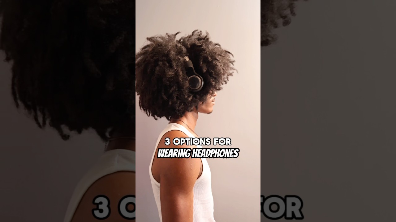 Afro & Headphones: Stylish Curly Hair Look 🎧