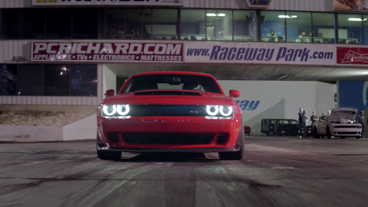 Unleash the Power: 2018 Dodge Challenger SRT® Demon – The Most Powerful Muscle Car Ever 🚗