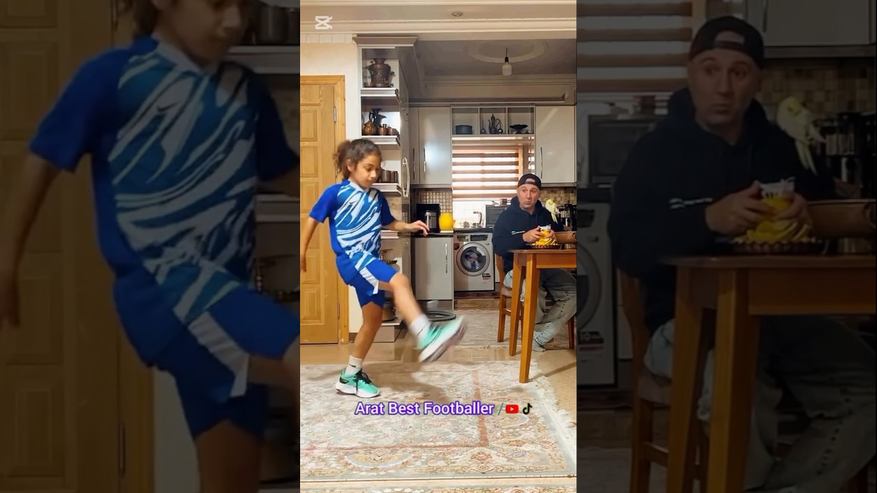 Junior Messi: Arat Hosseini's Football Talent ⚽