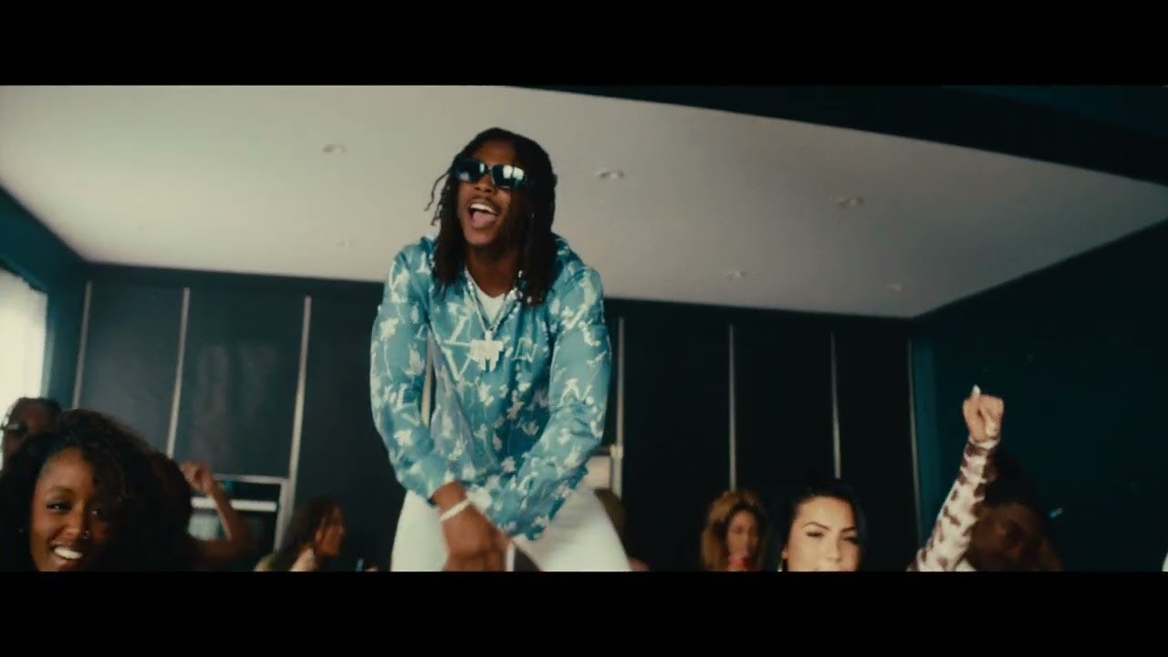 L2B ft. Koba LaD - En Vérité 🎶 Clip Officiel | Découvrez le hit de l'album 'Plus Comme Avant'