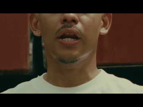 Khaing Myal Kyaw Swar - ကျော်စွာ ၁၀၀ (The 100) [Official Video]