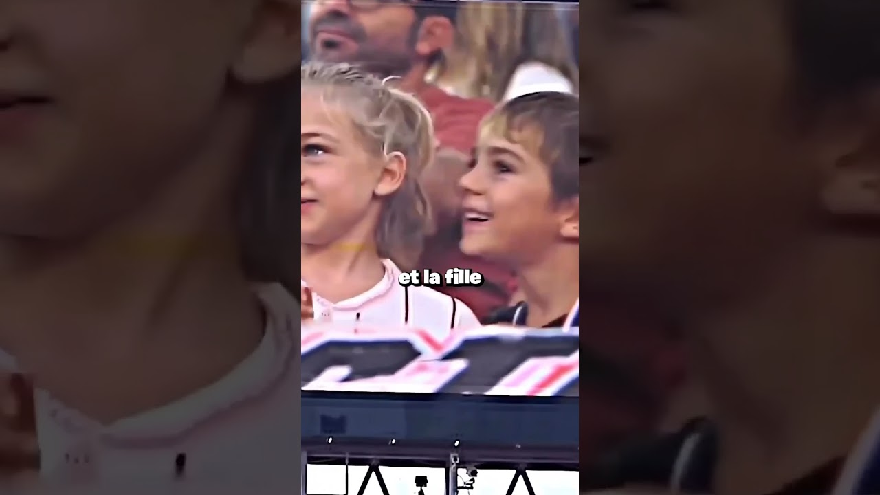 Jeune couple en projection sur écran géant 🎥