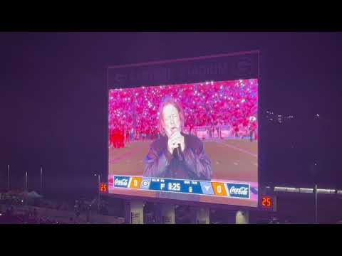 Widespread Panic's John Bell Performs Anthem at UGA/Texas Game 🎶