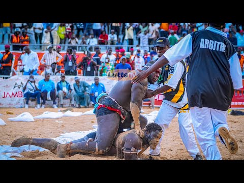 Bantamba: Spécial Franc vs Eumeu SENE - Par Modou Mbaye | Mar. 05 Août 2025