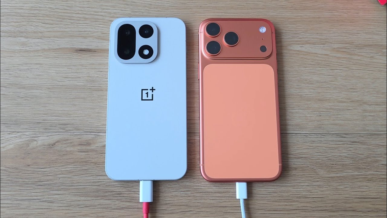 OnePlus 15 vs iPhone 17 Pro Max - BATTERY CHARGING SPEED TEST!