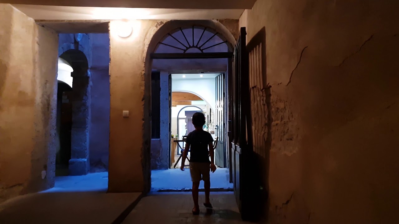 Longue traboule dans le Vieux Lyon 🚶‍♂️