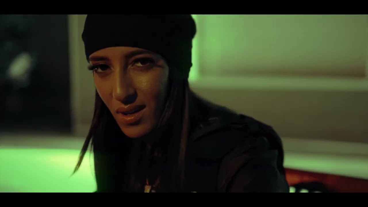 Stella BK & Samara Riahi - Pull Up (Official Video) 🎶