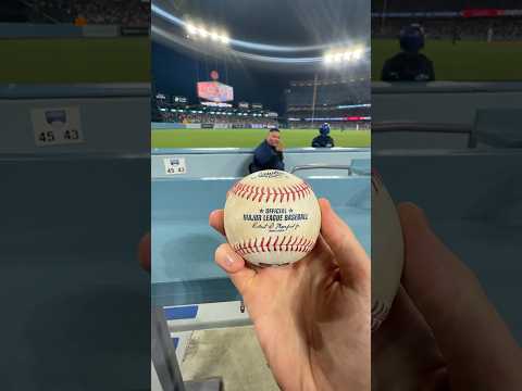 Checking out LA Dodgers premium seats inside Baseline Club ⚾️👀