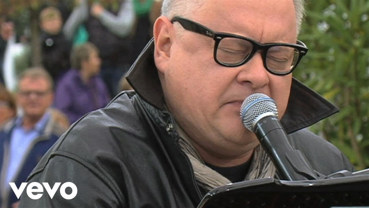 Heinz Rudolf Kunze singt 'Dein ist mein ganzes Herz' im ZDF-Fernsehgarten 🎶