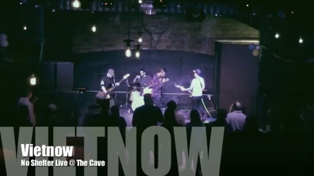 Rage Against The Machine - Vietnow (Live at The Cave) ๐ธ