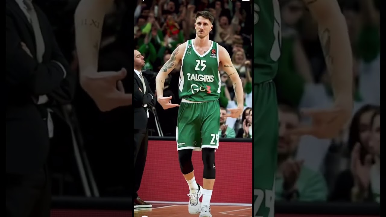 Achille Polonara Celebrates