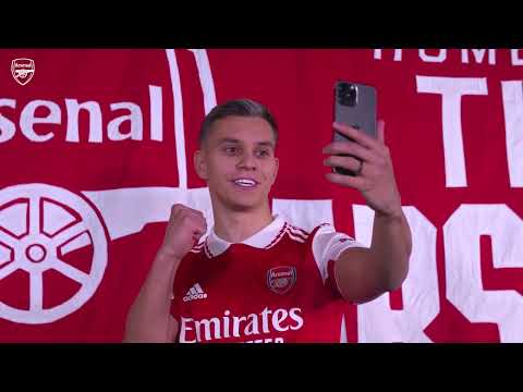 Leandro Trossard's first day at The Arsenal