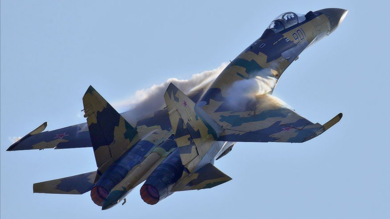 Высший пилотаж Су-35С: Многофункциональный истребитель ✈️