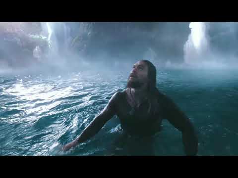 Aquaman Reunites with His Mother 🌊