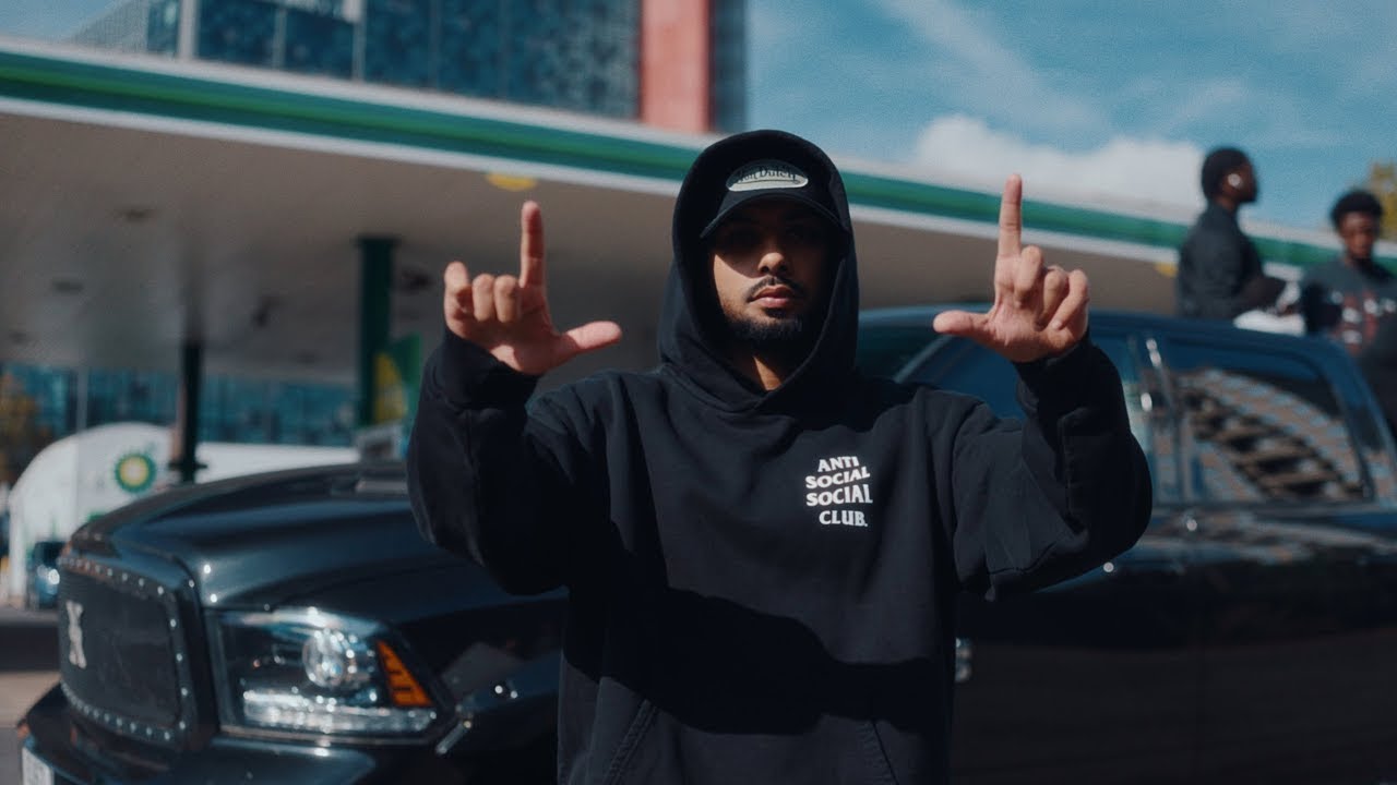 ๐ฅ Navaan Sandhu & Jasmeen Akhtar's 'Sprint' Official Music Video | New Punjabi Song 2025