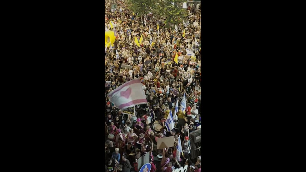 Israeli Protesters Demand End to Gaza War