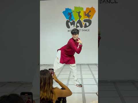 Uyi Amma 👀❤️ #omtarphe #dance #dancetrend #viral #dancer #showcase #bollywood #hiphop #learn #fun