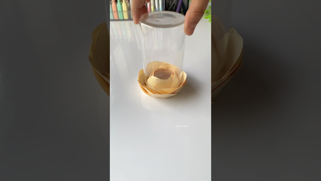 DIY paper flower 💐💛 #aestheticdiy #paperflower #diypapercraft #forhim #bouquet #cutegiftideas #diy