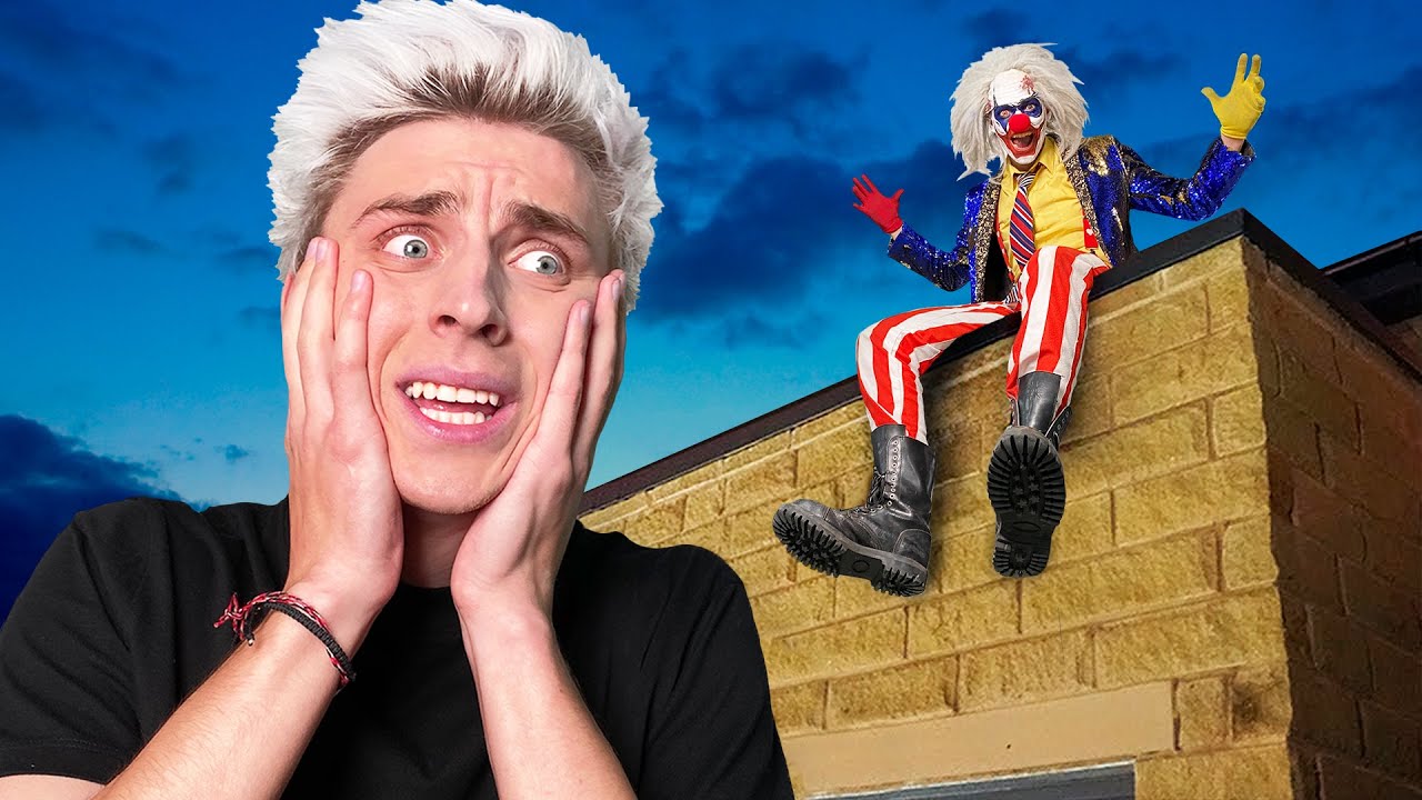 Страшные прятки в доме с клоуном 🎃