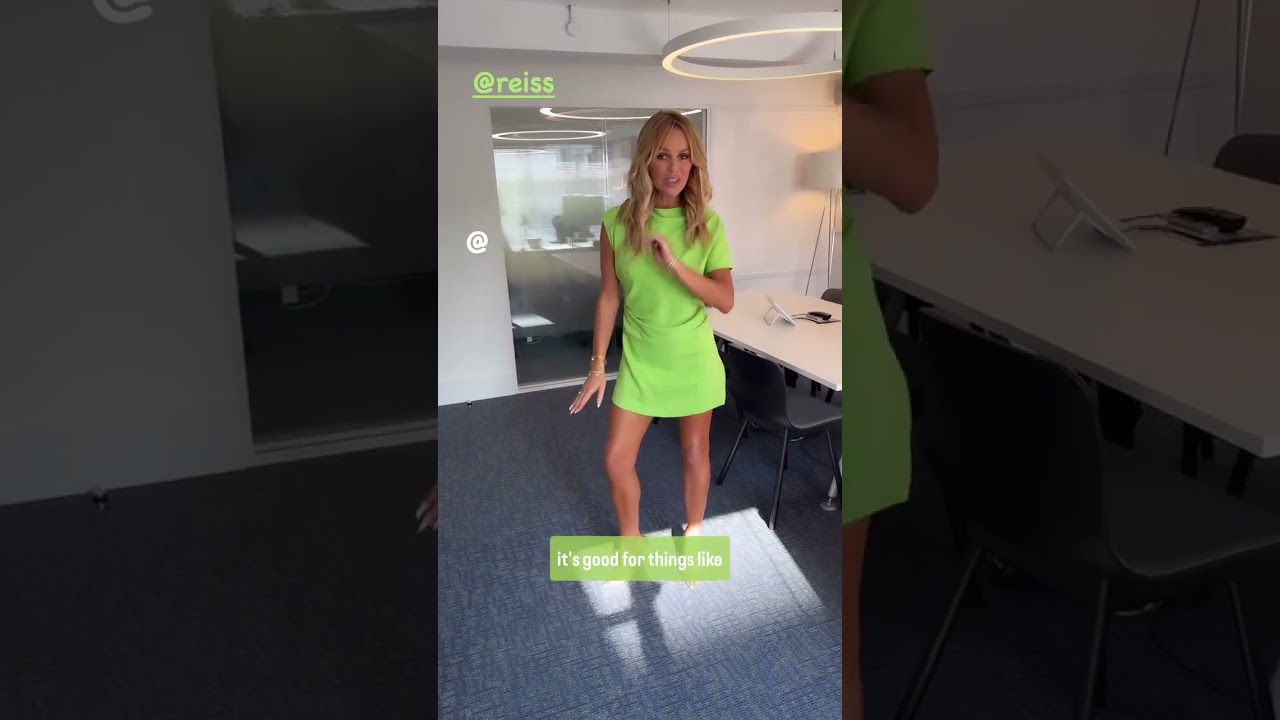 Amanda Holden Stunning in Elegant Short Green Dress 🌟