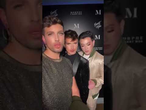 Stan Twitter: White gays posing