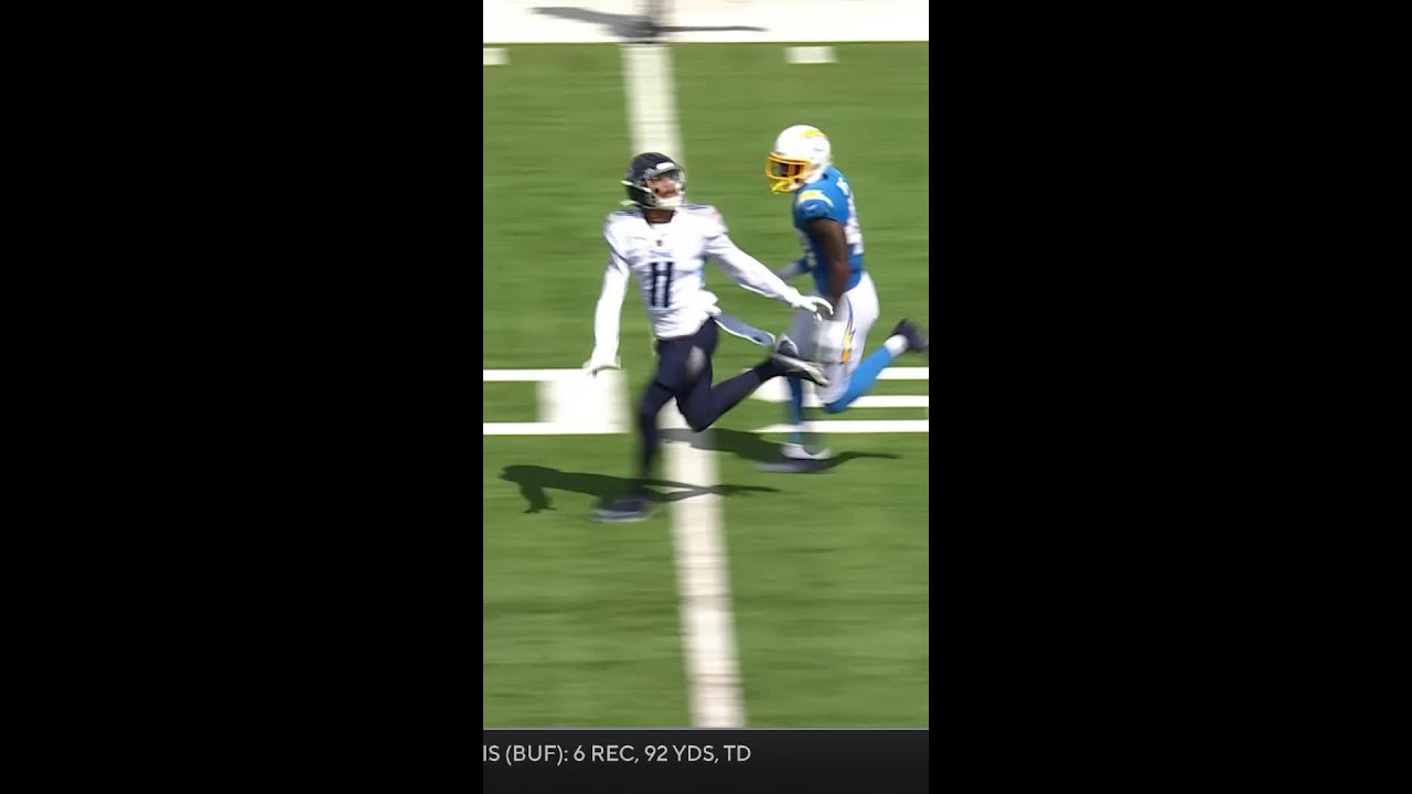 Chris Moore Makes Spectacular 49-Yard Catch Against Chargers π