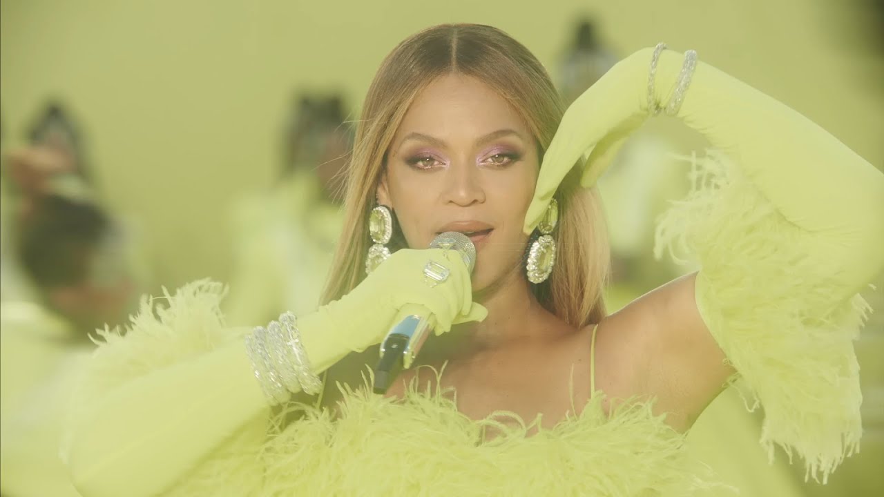 Beyoncé Performs 'Be Alive' at Oscars 2022 🎶