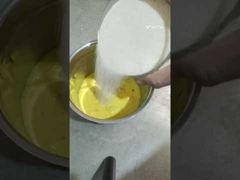 बची हुई कड़ी से बनाए सुबह का स्पेशल नाश्ता | Recipe of leftover kadhi |