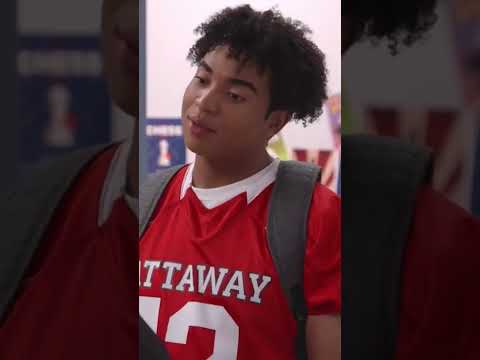 Click link in the comments to check out the latest ep of #chickengirls