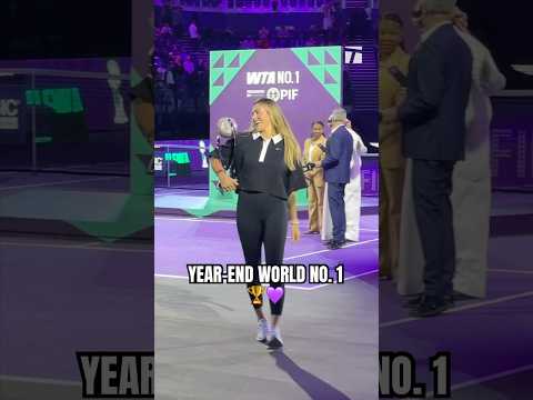 That trophy strut 😂🏆 #sabalenka #wta #tennis