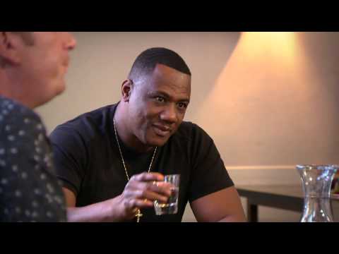 "Ik sla al je tanden uit je bek" | Bonje met de Buren