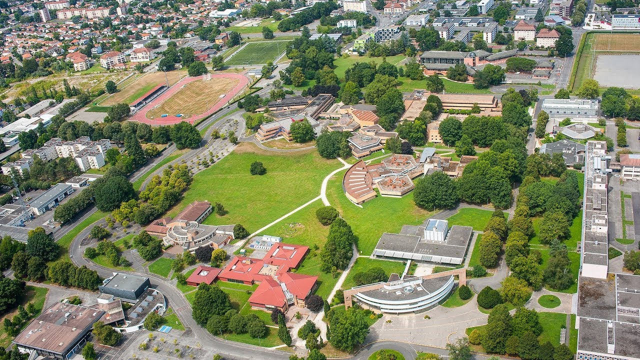 Université de Pau : Excellente formation 🇫🇷