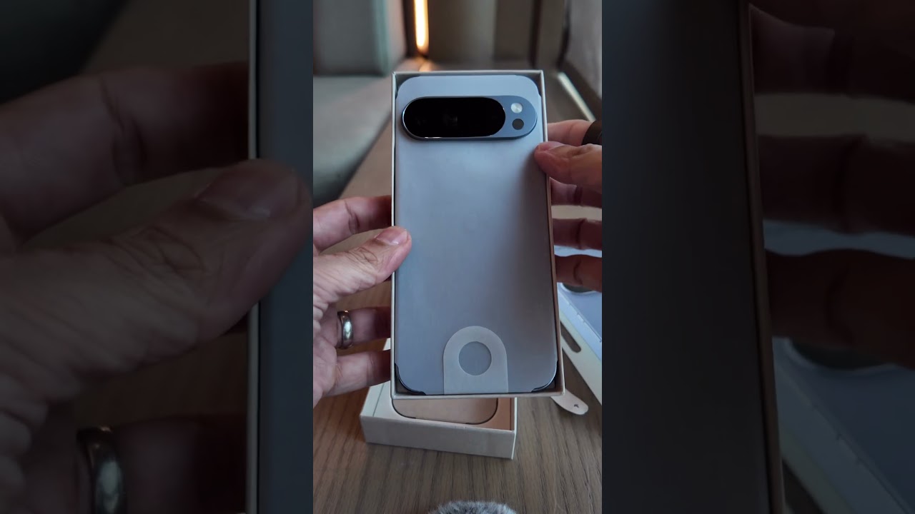 Pixel 10 Pro XL Unboxing & ASMR Experience