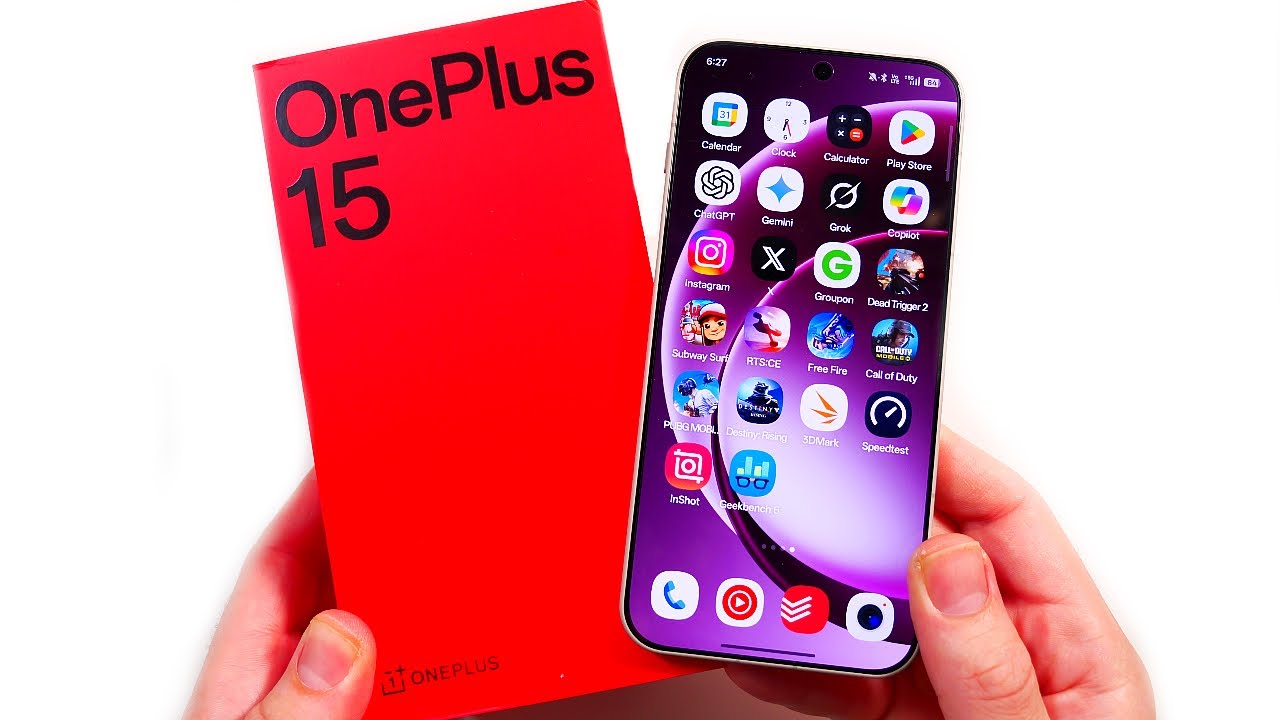 OnePlus 15 Review - Amazing Battery & Performance!